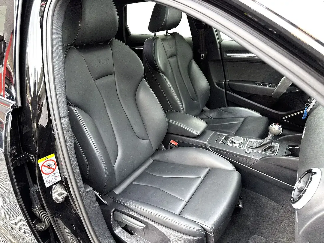 Audi RS3 2.5 TFSI quattro Sportback - Thumbnail 4