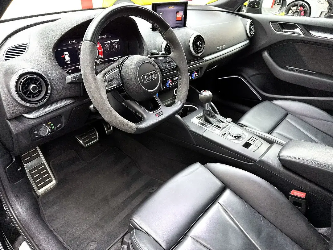 Audi RS3 2.5 TFSI quattro Sportback - Thumbnail 9