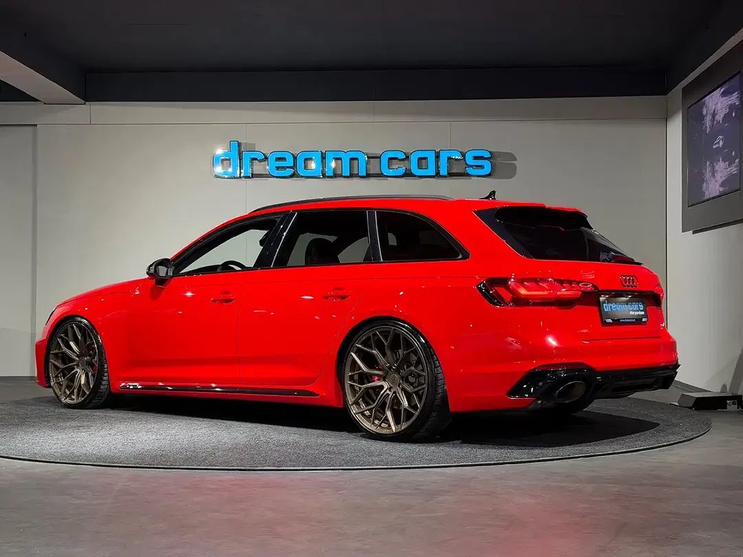 Audi RS4 TFSI tiptronic Matrix LED Avant - Thumbnail 3