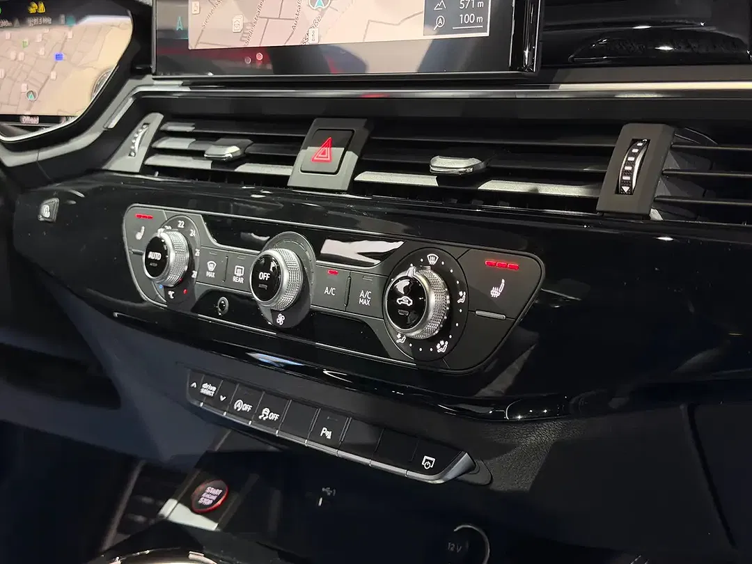 Audi RS4 TFSI tiptronic Matrix LED Avant - Thumbnail 34