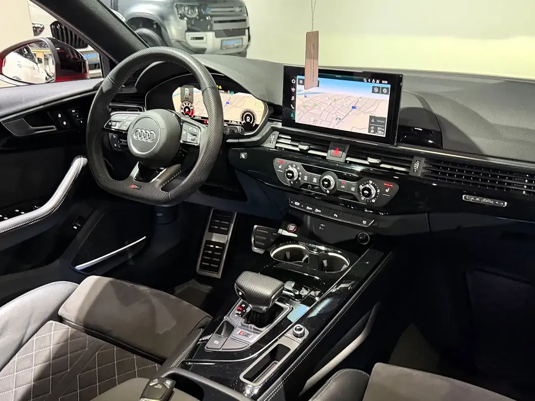 Audi RS4 TFSI tiptronic Matrix LED Avant - Thumbnail 44