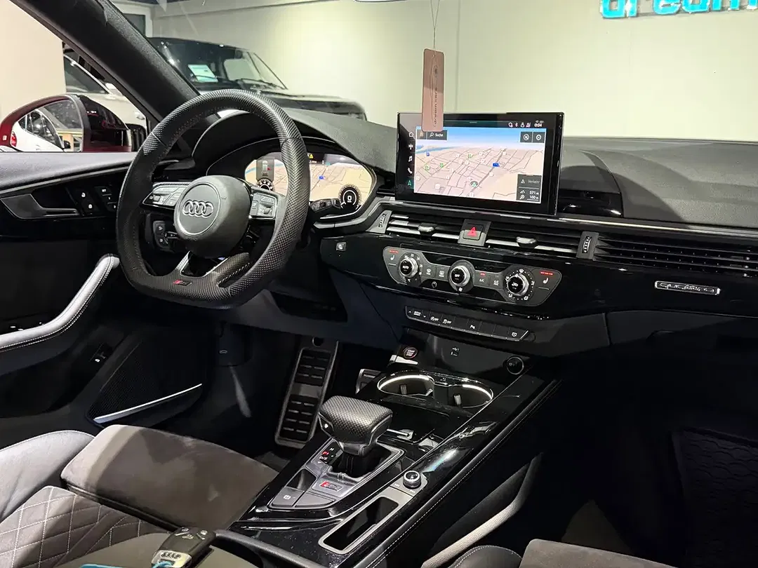 Audi RS4 TFSI tiptronic Matrix LED Avant - Thumbnail 46