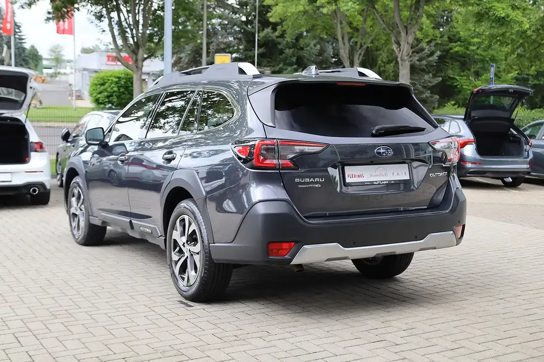 Subaru OUTBACK 2.5 Platinum - Thumbnail 3
