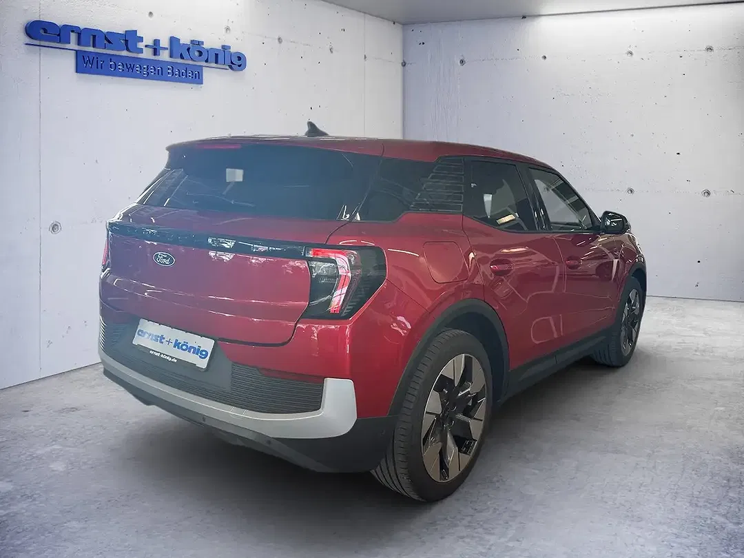 Ford Explorer Extended Range Premium - Thumbnail 4