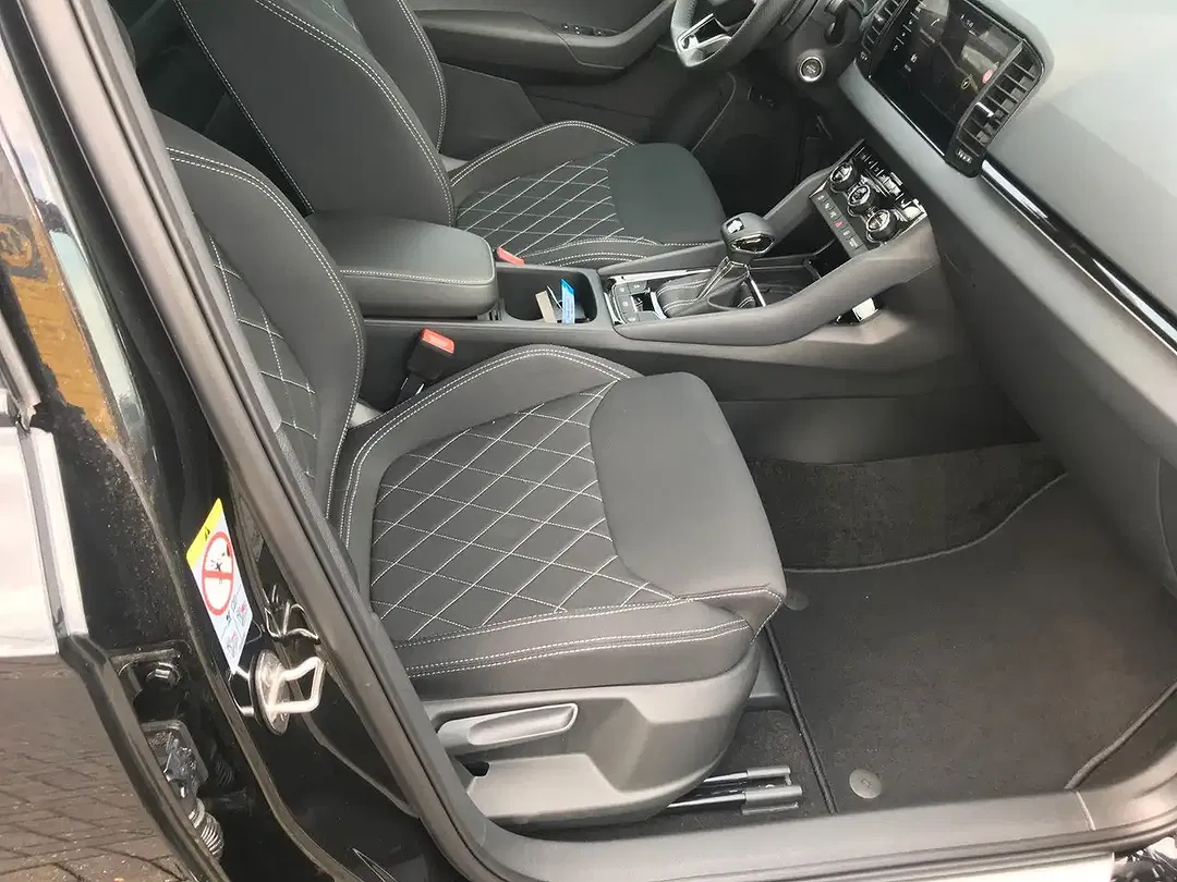 Skoda Karoq Sportline - Thumbnail 5