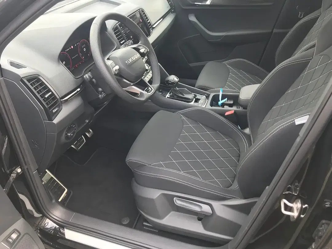 Skoda Karoq Sportline - Thumbnail 8