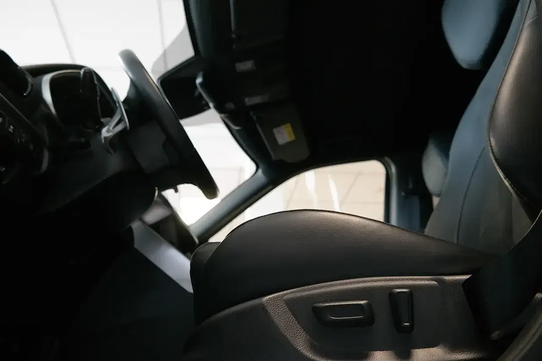 Mitsubishi Eclipse Cross PHEV Plus - Thumbnail 10