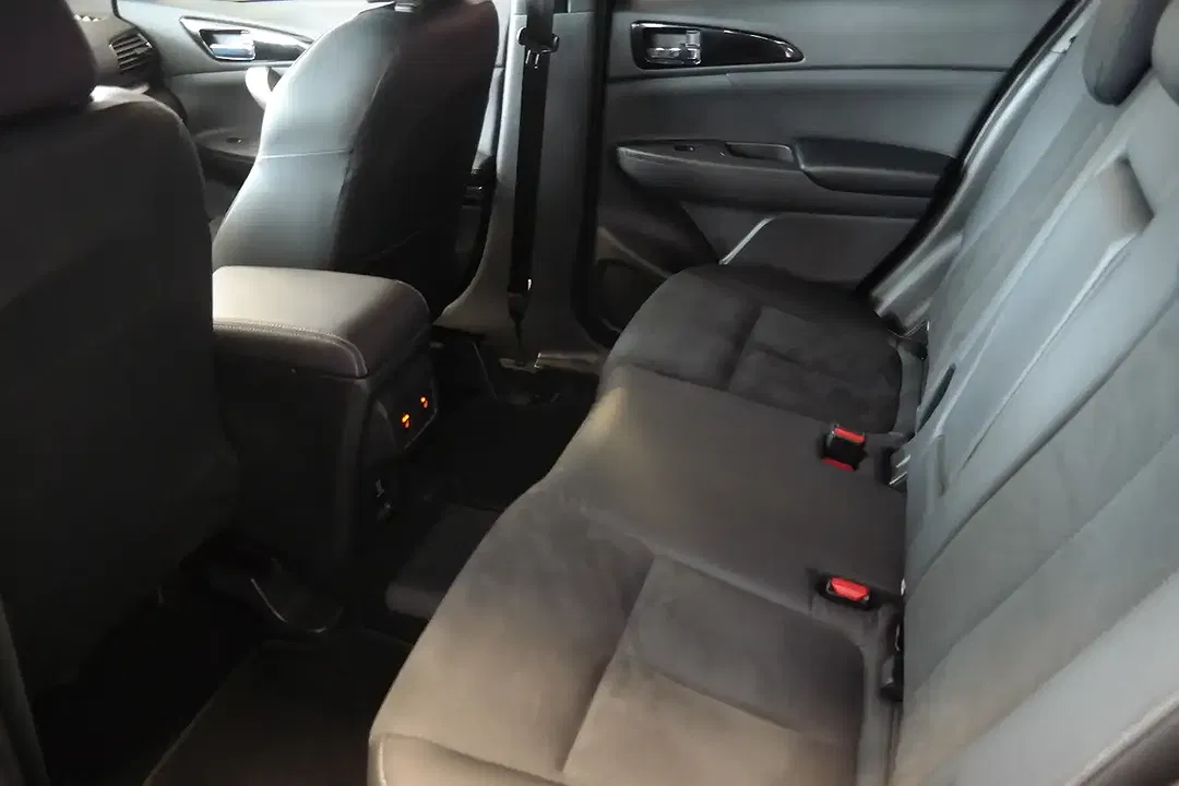 Mitsubishi Eclipse Cross PHEV Plus - foto 15