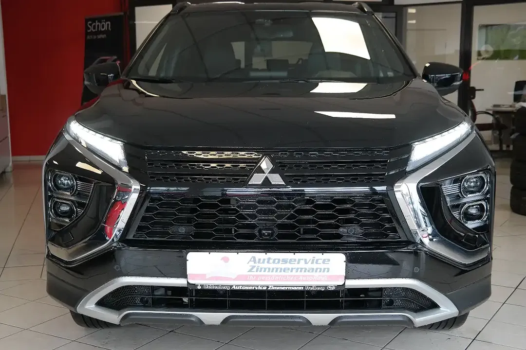 Mitsubishi Eclipse Cross PHEV Plus - foto 2