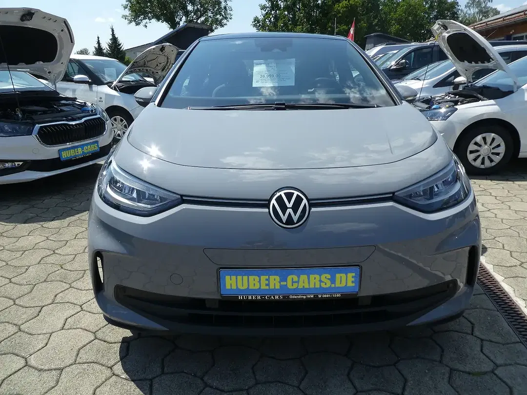 Volkswagen ID.3 Pro - Thumbnail 3