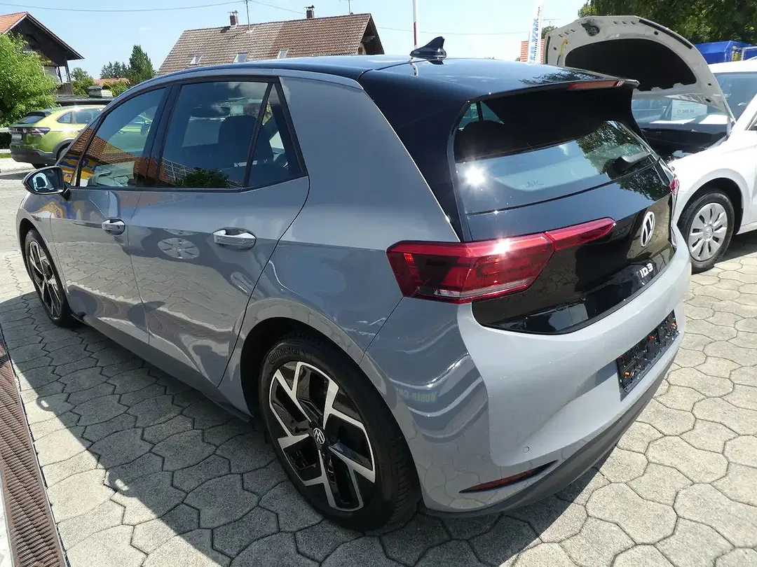 Volkswagen ID.3 Pro - Thumbnail 7
