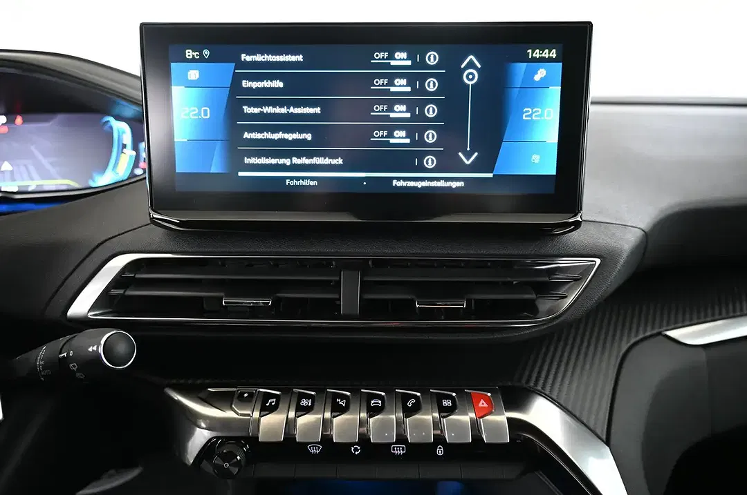 Peugeot 3008 180 e-EAT8 PHEV Allure Pack - Thumbnail 15