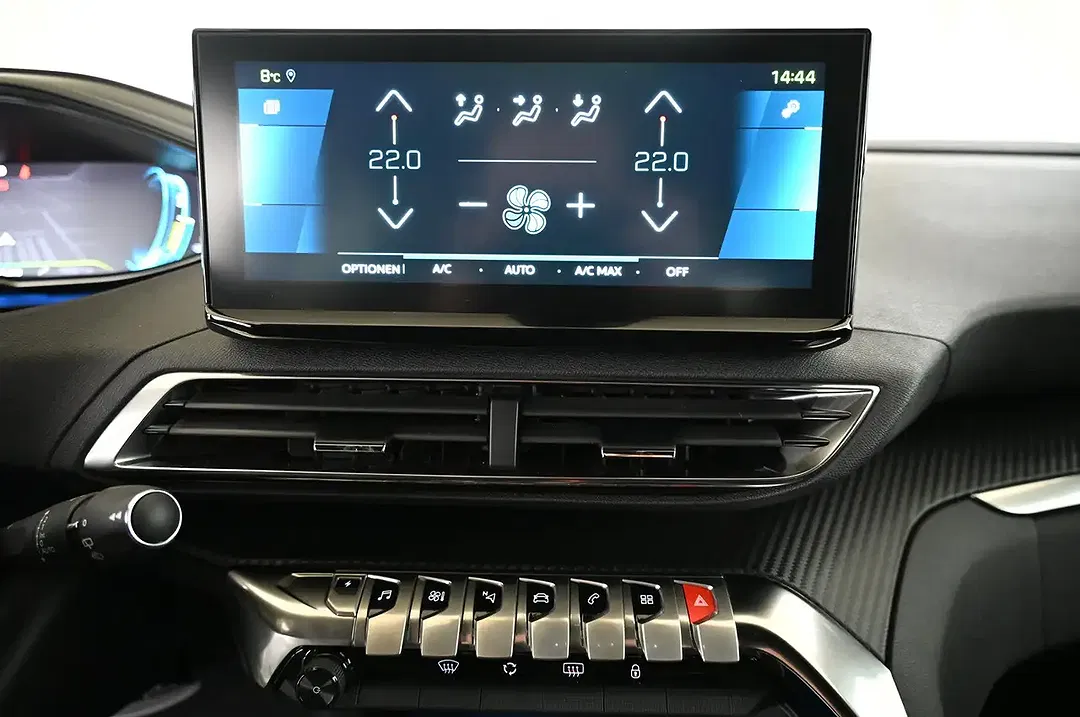 Peugeot 3008 180 e-EAT8 PHEV Allure Pack - Thumbnail 18