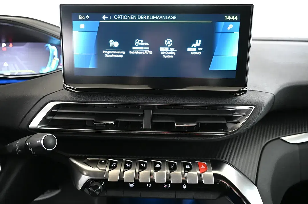 Peugeot 3008 180 e-EAT8 PHEV Allure Pack - Thumbnail 19