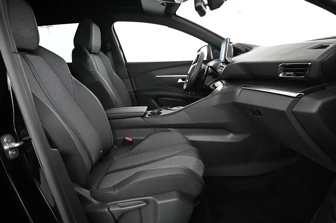 Peugeot 3008 180 e-EAT8 PHEV Allure Pack - Thumbnail 25