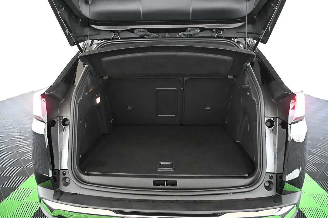 Peugeot 3008 180 e-EAT8 PHEV Allure Pack - Thumbnail 34