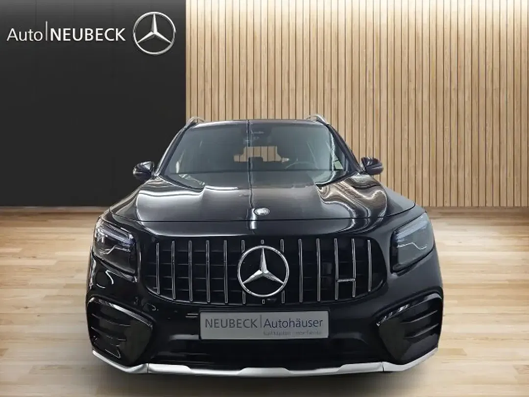 Mercedes-Benz GLB 35 AMG 4MATIC - Thumbnail 2