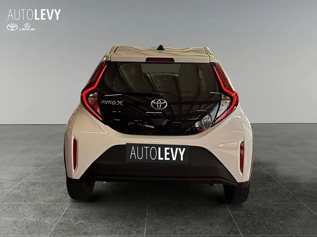 Toyota Aygo - Thumbnail 5