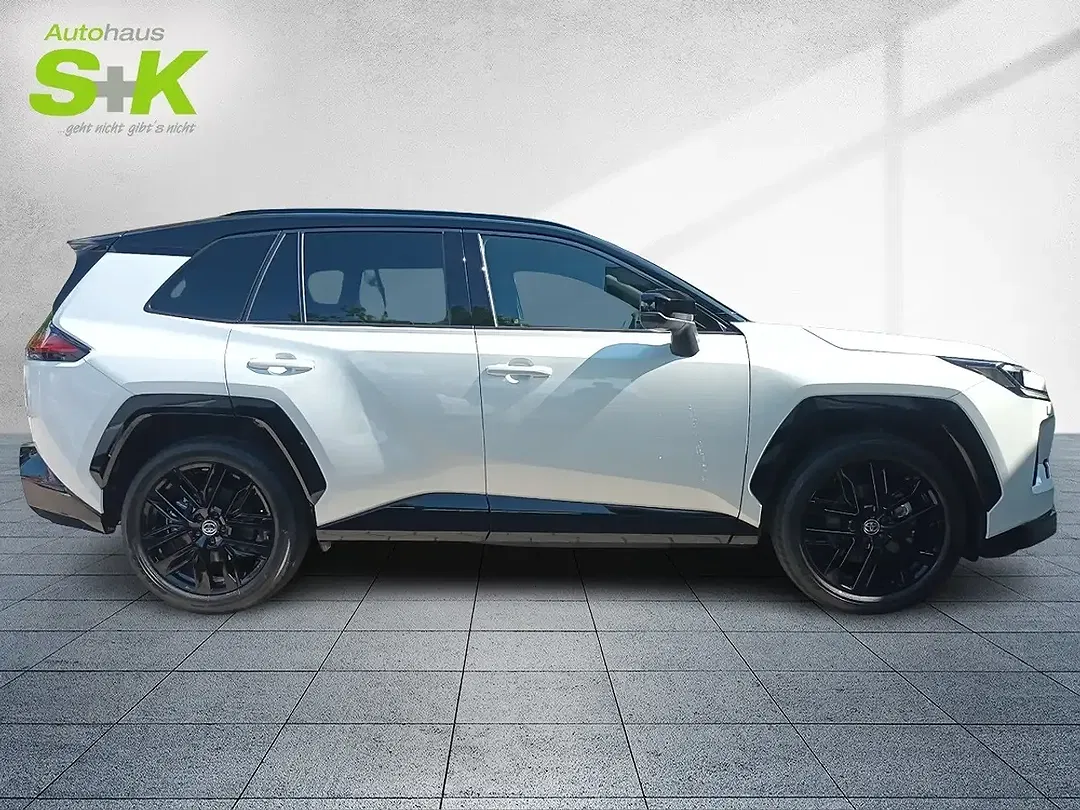 Toyota RAV 4 PHEV Style - Thumbnail 4
