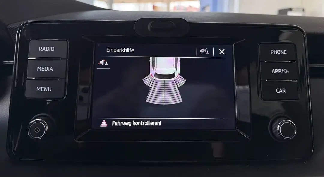 Skoda Kamiq Active - Thumbnail 12