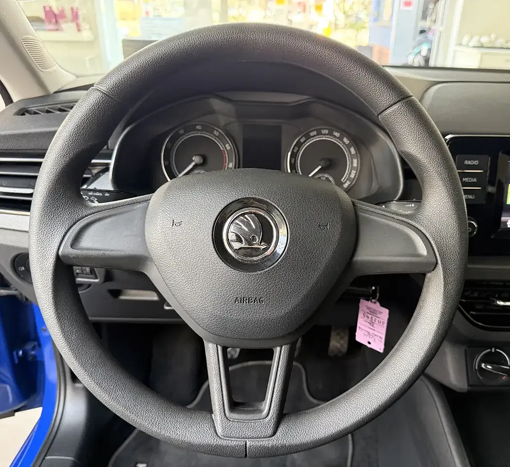 Skoda Kamiq Active - Thumbnail 6