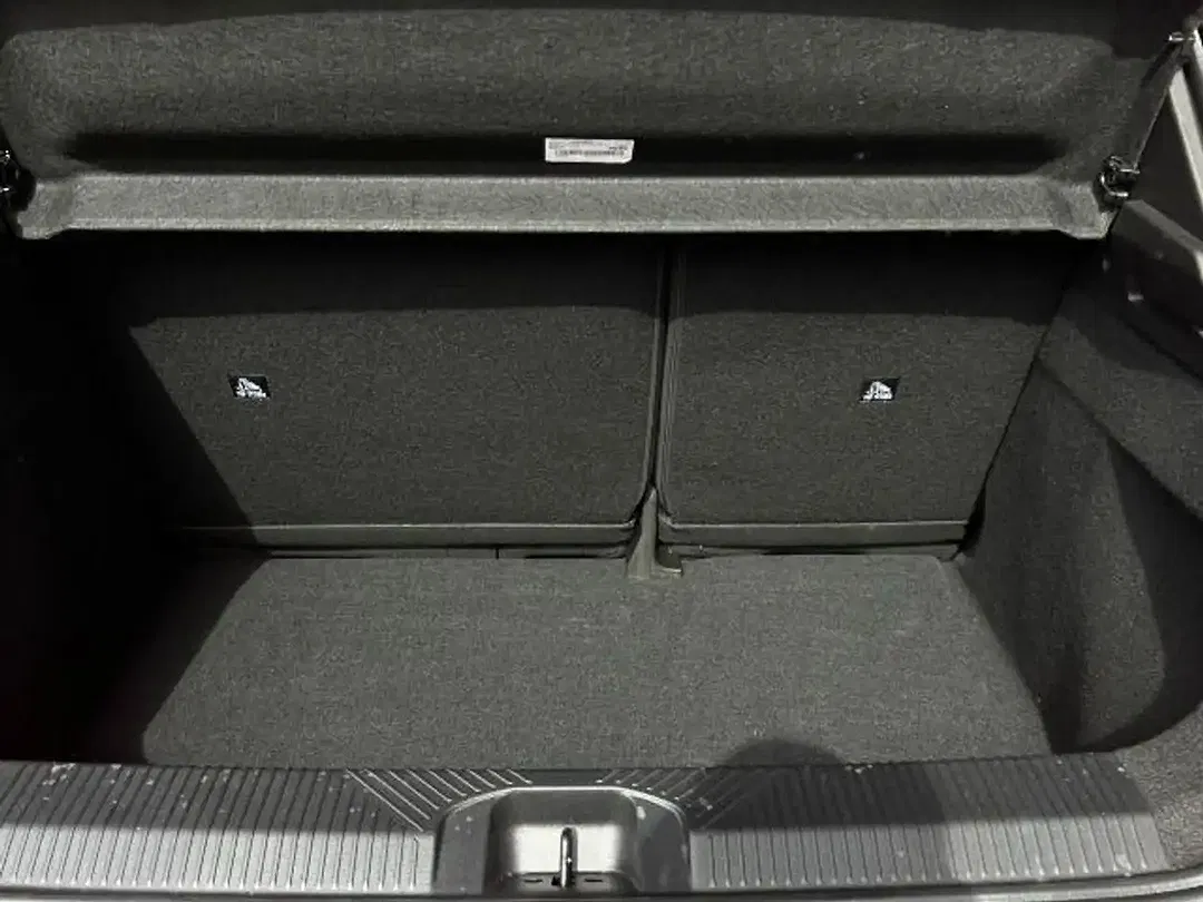 Nissan Micra - foto 22
