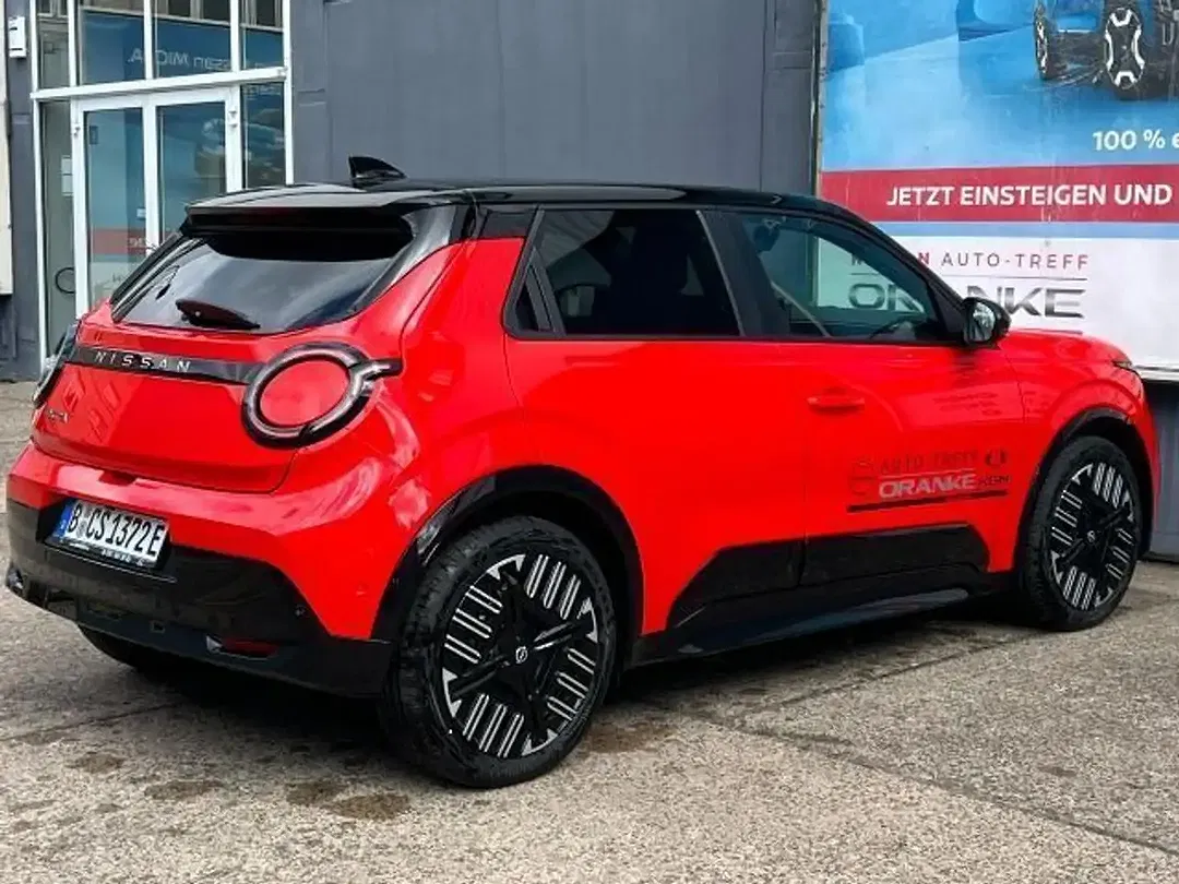 Nissan Micra - Thumbnail 4