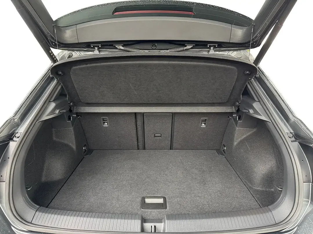 Volkswagen T-Roc 1.5 TSI DSG R-Line - Thumbnail 6
