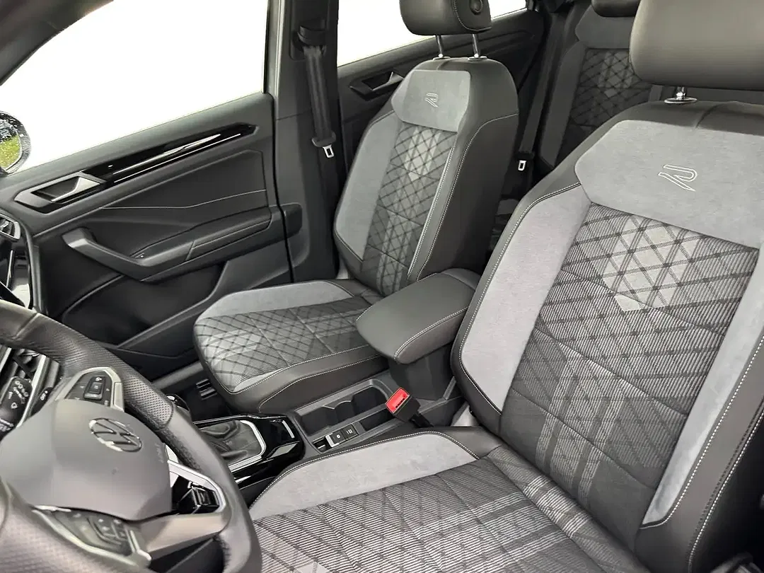 Volkswagen T-Roc 1.5 TSI DSG R-Line - Thumbnail 8
