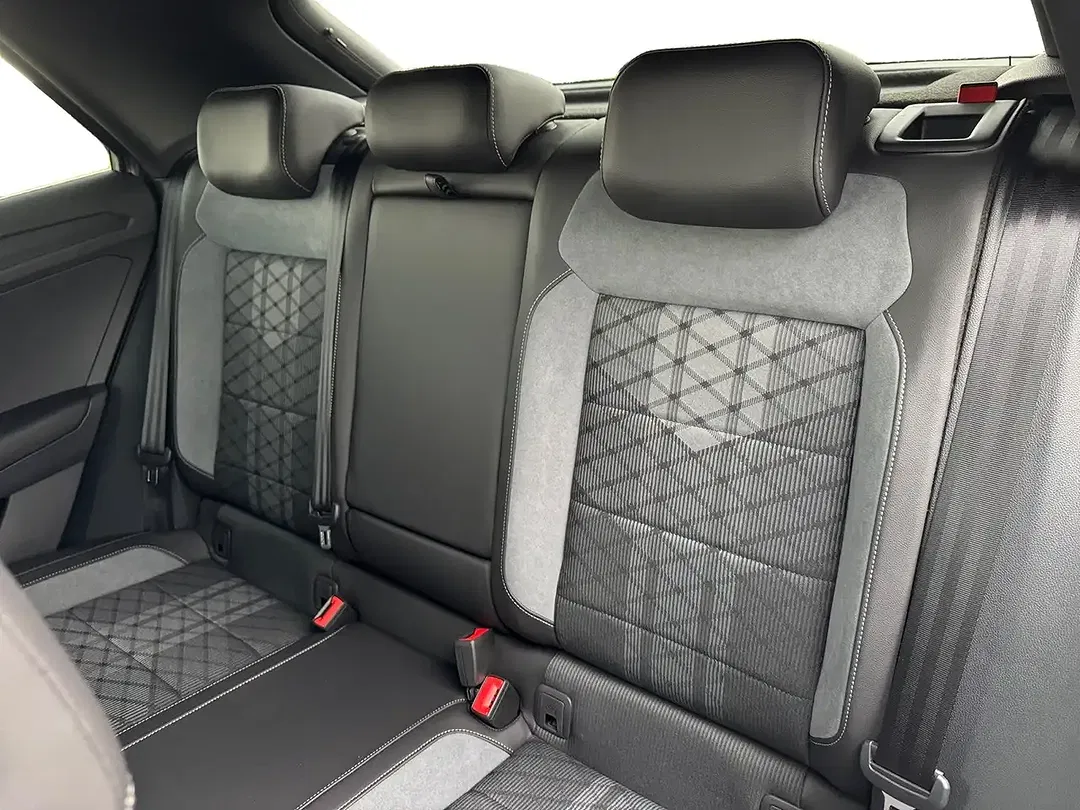 Volkswagen T-Roc 1.5 TSI DSG R-Line - Thumbnail 9