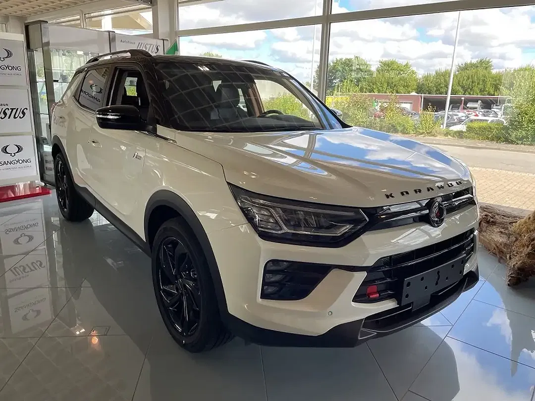 KGM Korando - Thumbnail 3