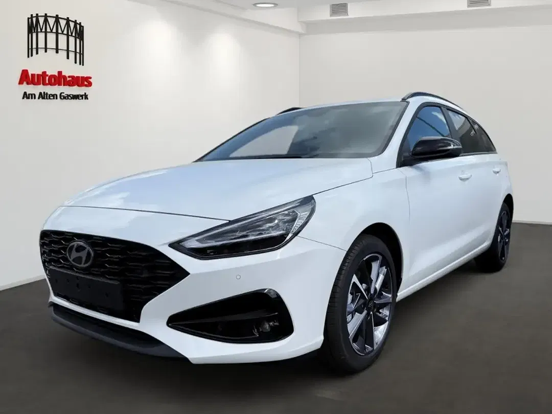 Hyundai i30 cw Advantage+ - foto 1