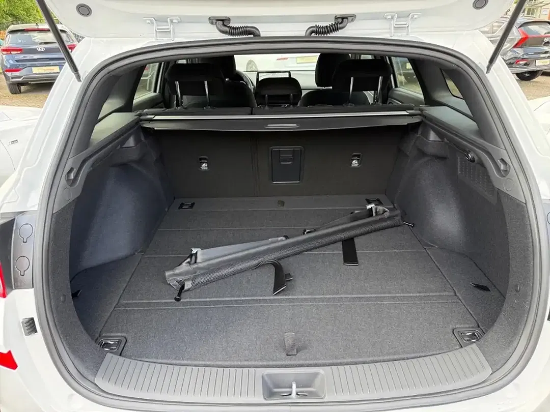 Hyundai i30 cw Advantage+ - Thumbnail 12