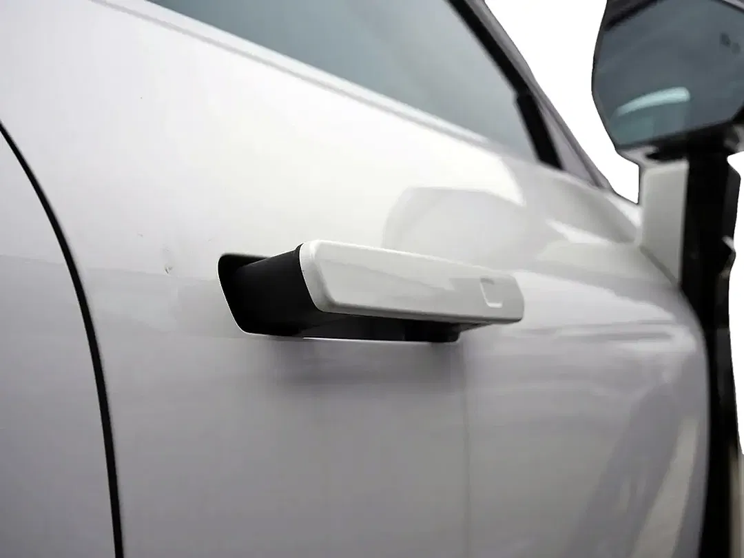 Lynk & Co 08 - Thumbnail 8