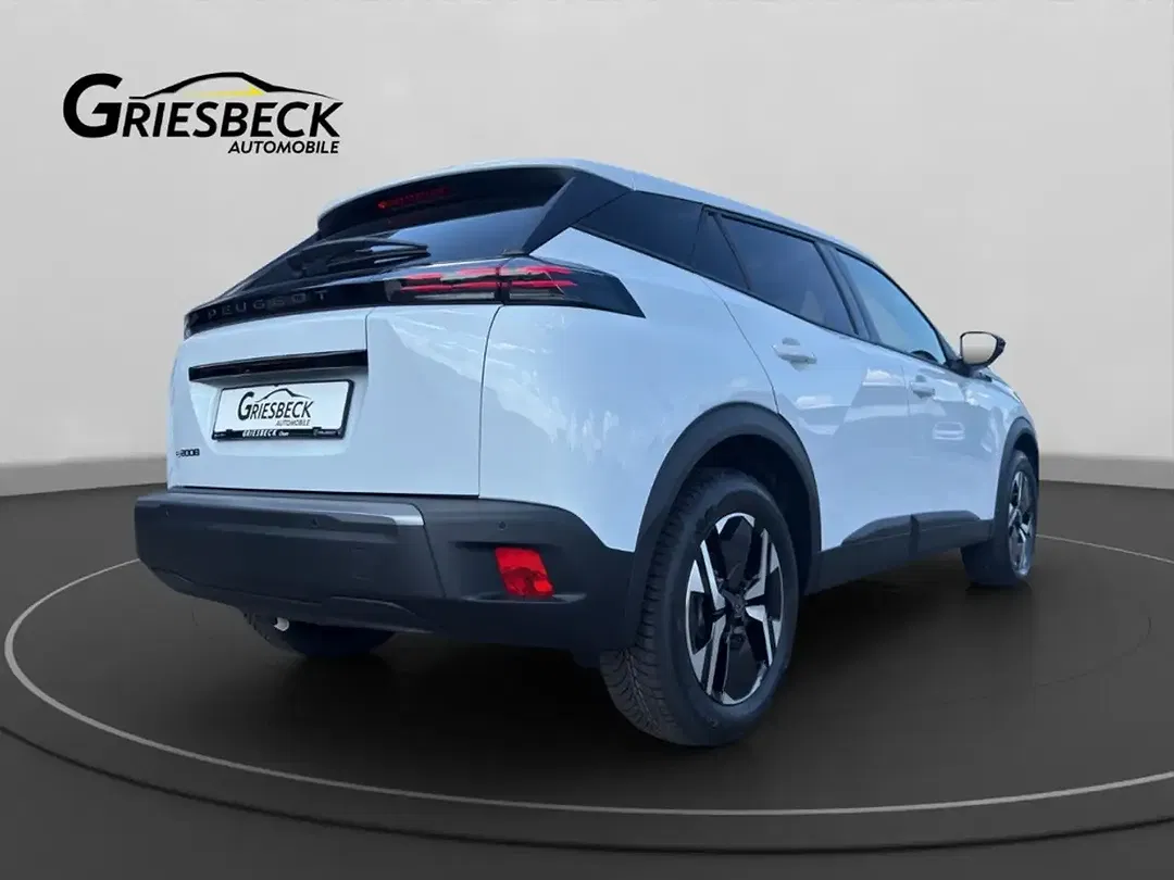 Peugeot 2008 Business - Thumbnail 4