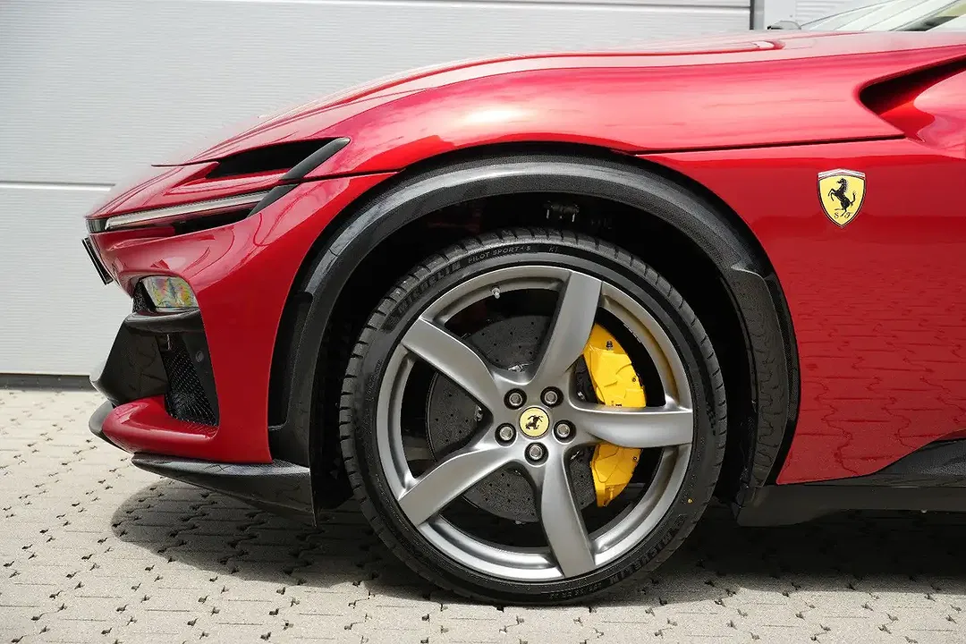 Ferrari Purosangue - foto 15