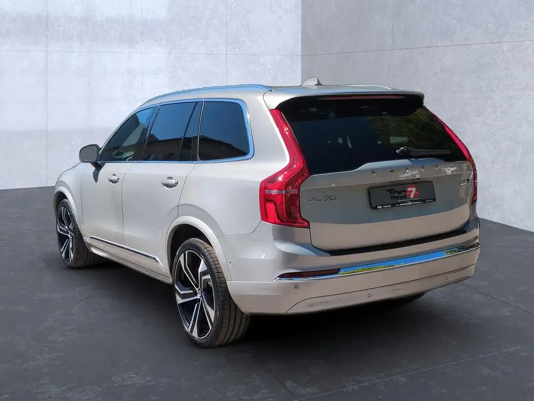 Volvo XC90 B5 AUT AWD Plus Bright - Thumbnail 2
