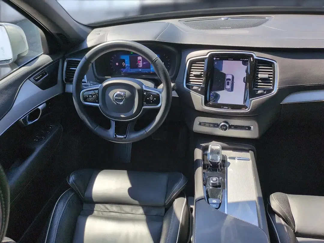 Volvo XC90 B5 AUT AWD Plus Bright - Thumbnail 8