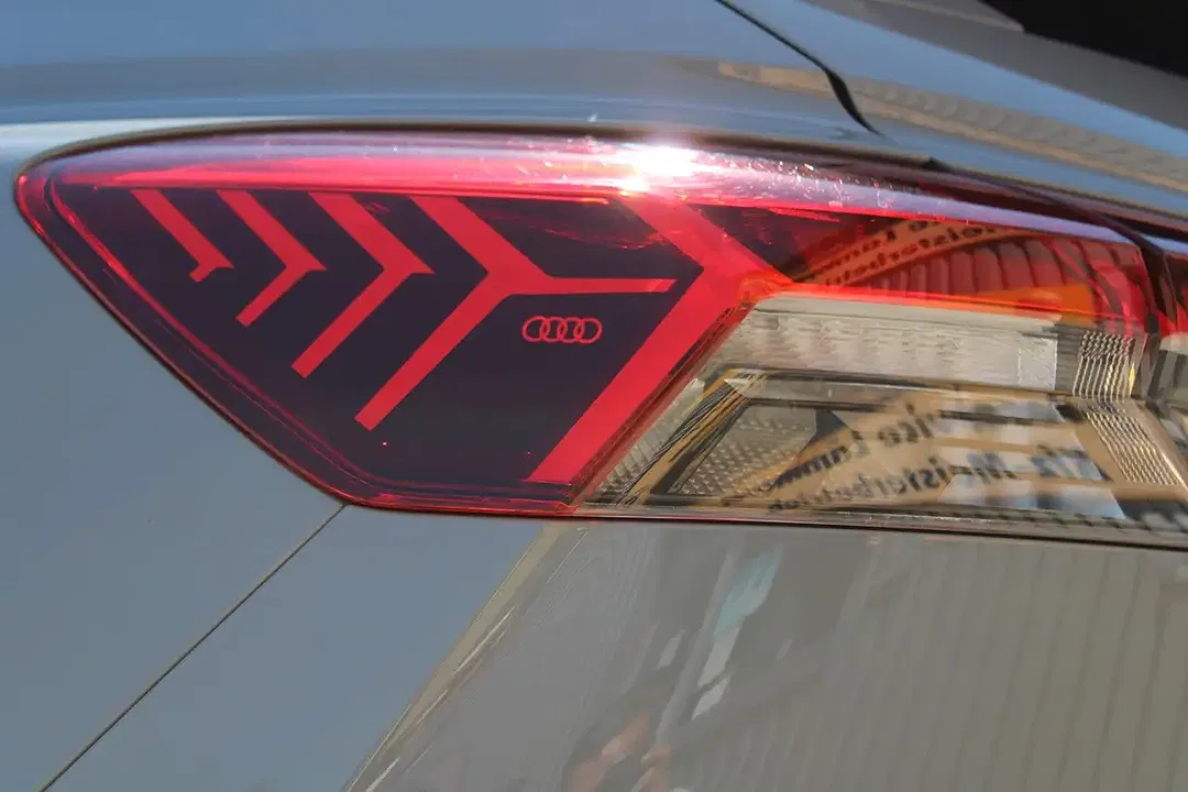 Audi Q4 e-tron 35 Sportback - Thumbnail 8