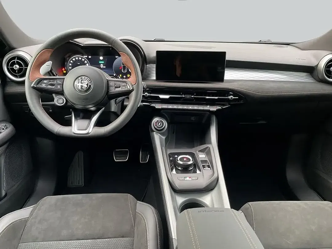 Alfa Romeo Tonale 1.5 VGT Hybrid Intensa - Thumbnail 11