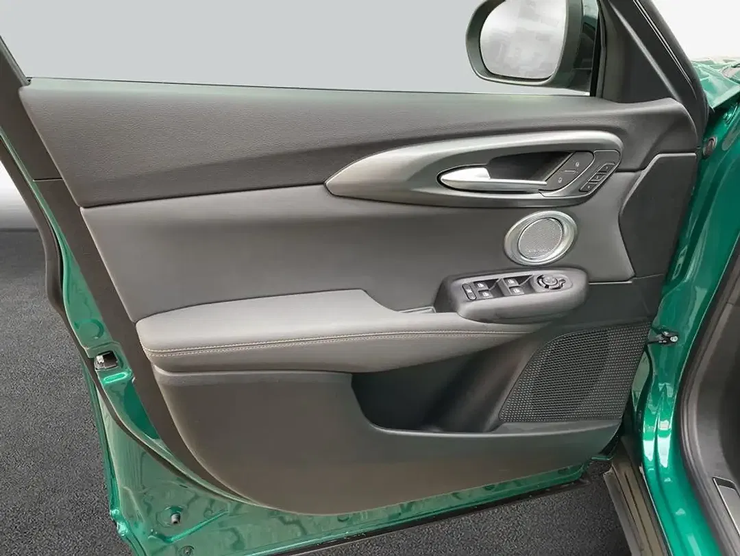 Alfa Romeo Tonale 1.5 VGT Hybrid Intensa - foto 15