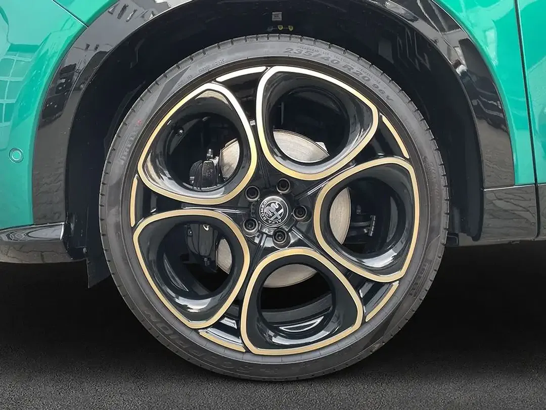 Alfa Romeo Tonale 1.5 VGT Hybrid Intensa - Thumbnail 7