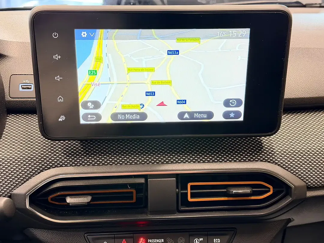 Dacia Sandero TCe - Thumbnail 5