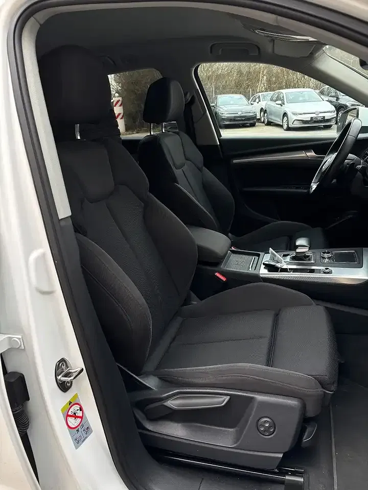 Audi Q5 50 TFSI e quattro sport - Thumbnail 5