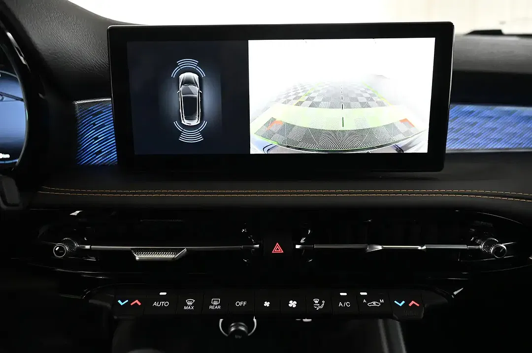 Alfa Romeo Tonale 1.3 PHEV Q4 Ti - Thumbnail 15
