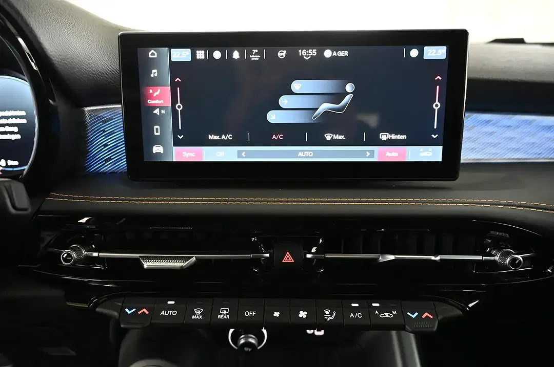 Alfa Romeo Tonale 1.3 PHEV Q4 Ti - Thumbnail 21