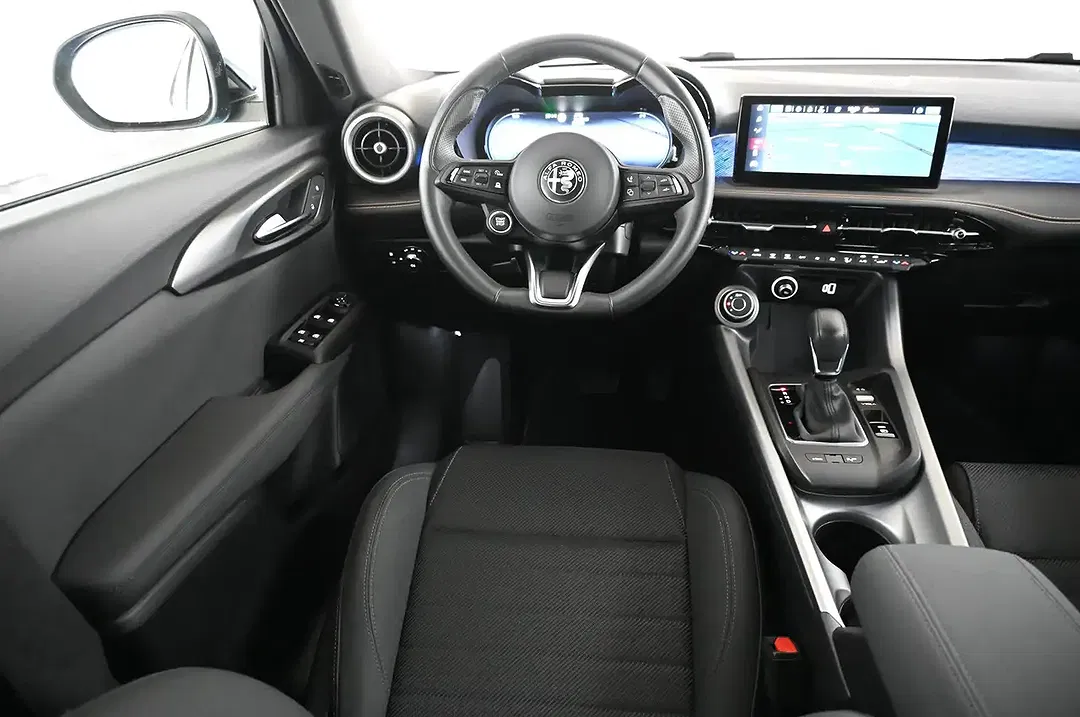 Alfa Romeo Tonale 1.3 PHEV Q4 Ti - Thumbnail 34