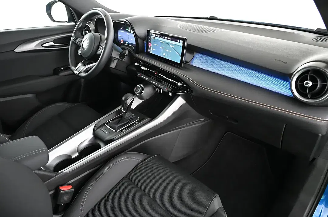 Alfa Romeo Tonale 1.3 PHEV Q4 Ti - Thumbnail 36