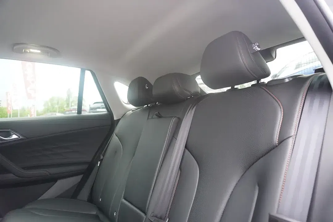MG HS 1.5 T-GDI AUT Luxury - Thumbnail 10