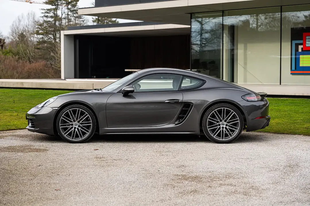 Porsche 718 Sport Chrono - Thumbnail 4